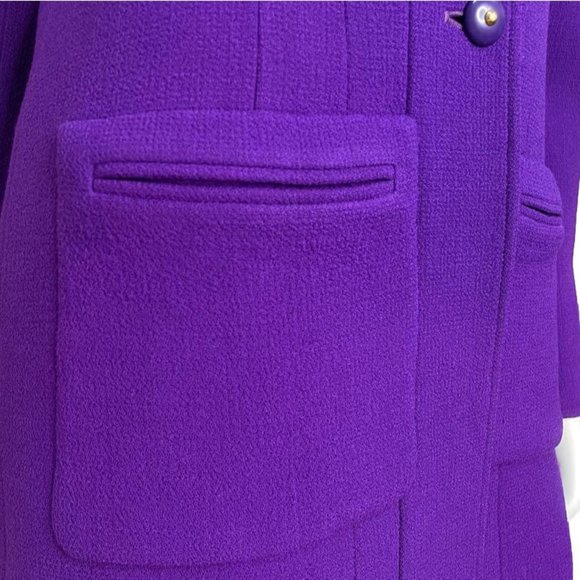 CHANEL Vintage 1995 Fall Winter 95A Wool Purple Gold Button Blazer - Picture 10 of 12